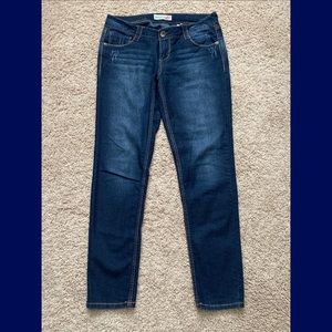 Distressed straight leg Jeans great condition 👖